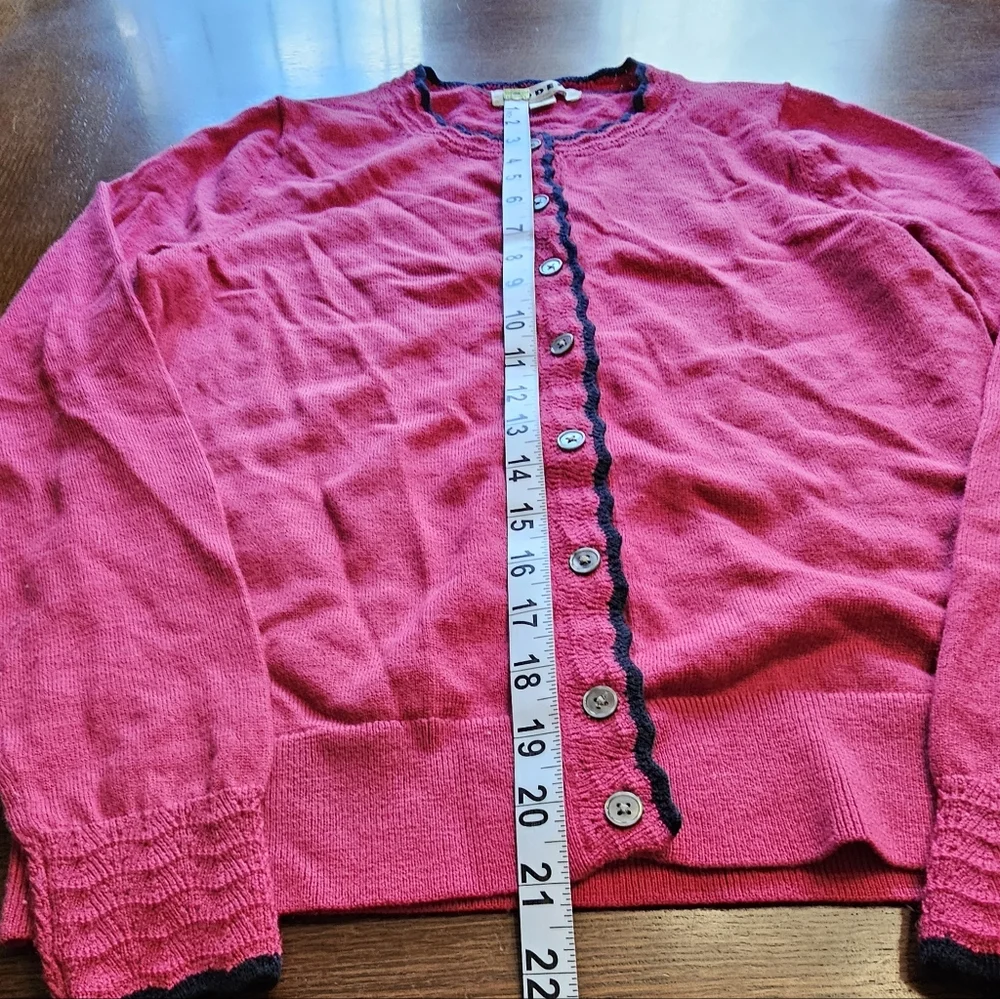 Boden 100% Wool Scalloped Cardigan Small - Picture 8 of 9